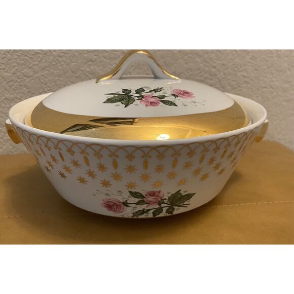 Hall China Flare Ware Rose Pattern Vintage Serving Bowl With Lid Rare Gold Trim - Picture 5 of 9